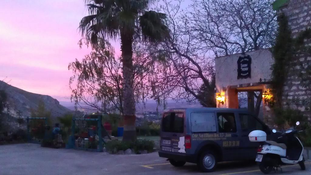 Alojamiento Rural La Caseria De Piedra Restaurante Jaén Exterior foto