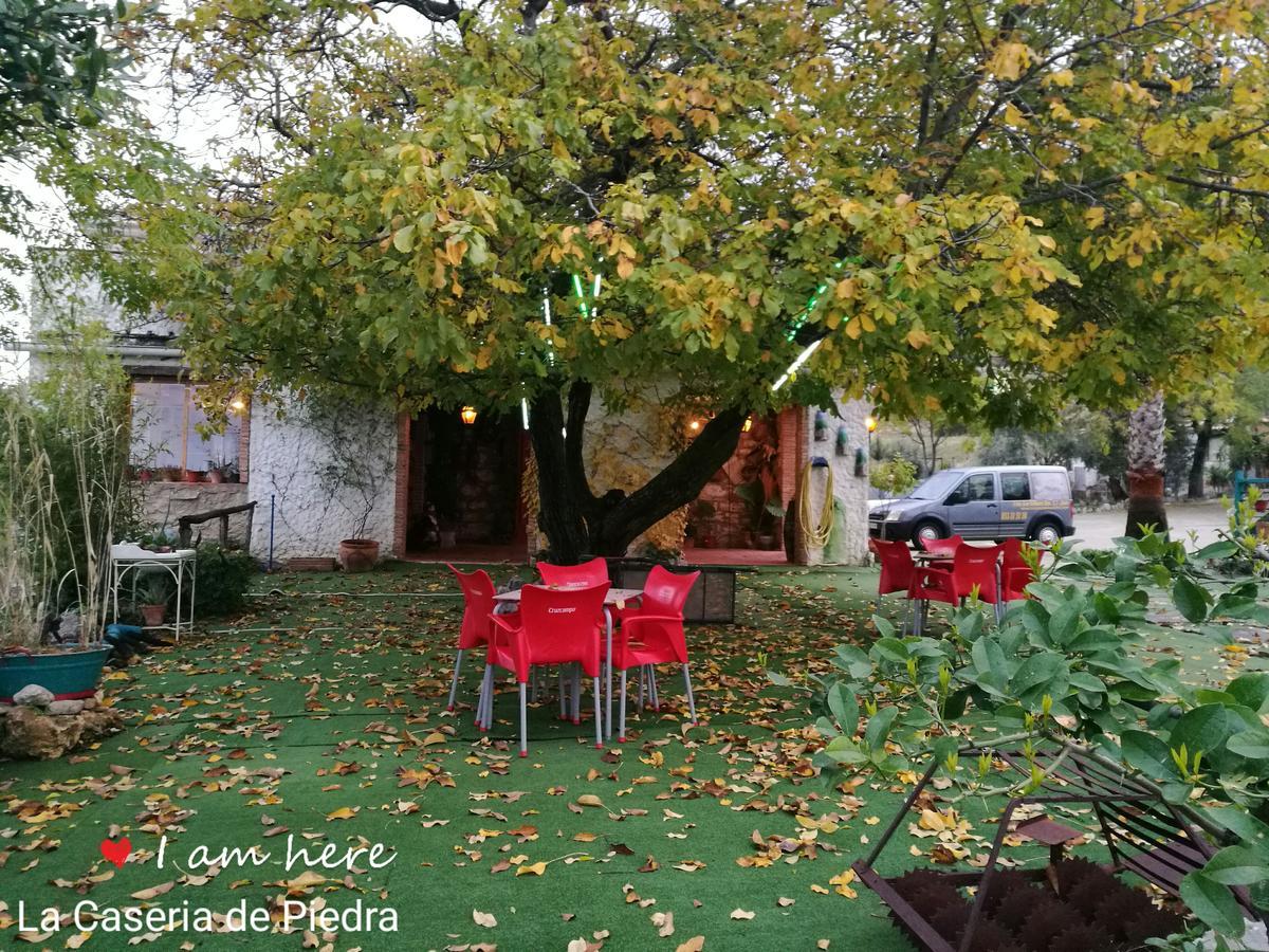 Alojamiento Rural La Caseria De Piedra Restaurante Jaén Exterior foto